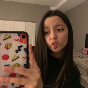 Meet your Posher, Karla